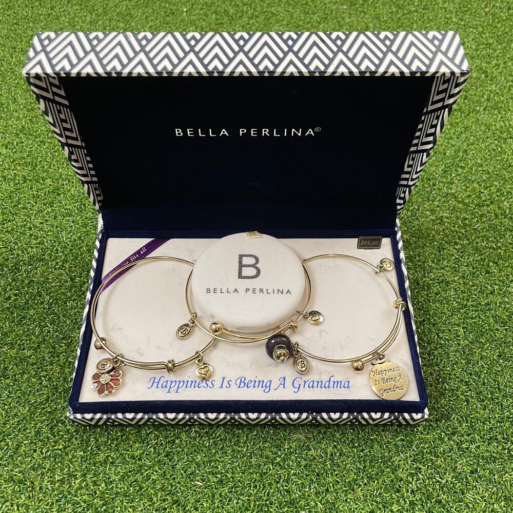 Bella Perlina Gold Tone Happiness Is Being A Grandma Charm Bracelet Set